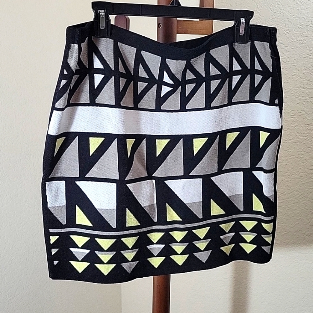 Knit bodycon skirt